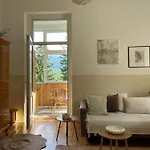 Apartment Weranda Sniezka Klimatyczne Mieszkanie Z Widokiem Na Sniezke 10 Minut Do Wyciagow I Swiatyni Wang, Parking W Cenie
