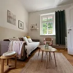 Apartment Weranda Sniezka Klimatyczne Mieszkanie Z Widokiem Na Sniezke 10 Minut Do Wyciagow I Swiatyni Wang, Parking W Cenie Karpacz