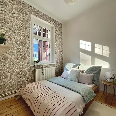 Weranda Sniezka Klimatyczne Mieszkanie Z Widokiem Na Sniezke 10 Minut Do Wyciagow I Swiatyni Wang, Parking W Cenie Apartment