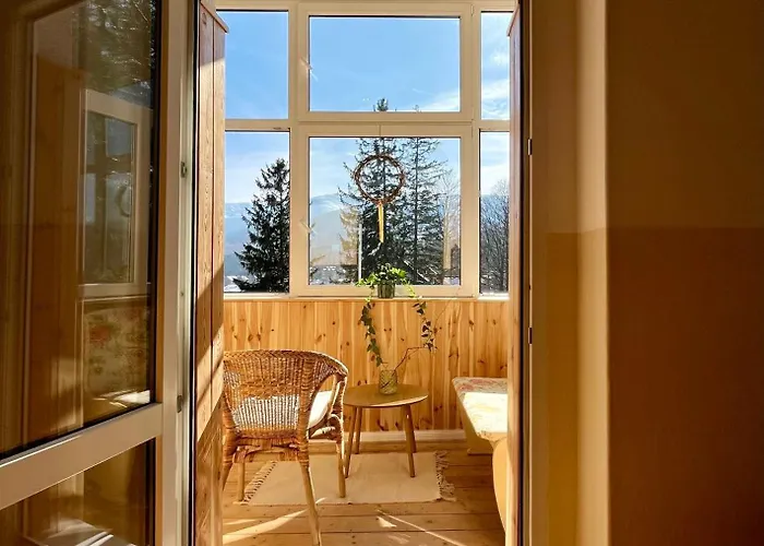 Weranda Sniezka Klimatyczne Mieszkanie Z Widokiem Na Sniezke 10 Minut Do Wyciagow I Swiatyni Wang, Parking W Cenie Карпач