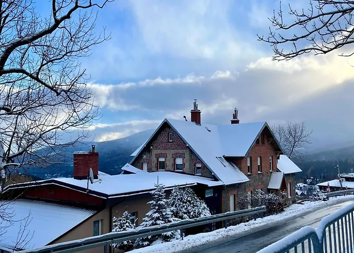 Апартаменты Weranda Sniezka Klimatyczne Mieszkanie Z Widokiem Na Sniezke 10 Minut Do Wyciagow I Swiatyni Wang, Parking W Cenie *
