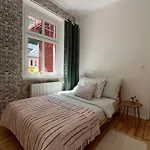 Apartamento Weranda śnieżka Klimatyczne Mieszkanie Z Widokiem Na śnieżkę 10 Minut Do świątyni Wang I Wycigów