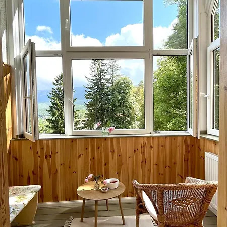 Weranda Sniezka Klimatyczne Mieszkanie Z Widokiem Na Sniezke 10 Minut Do Wyciagow I Swiatyni Wang, Parking W Cenie * カルパッチ