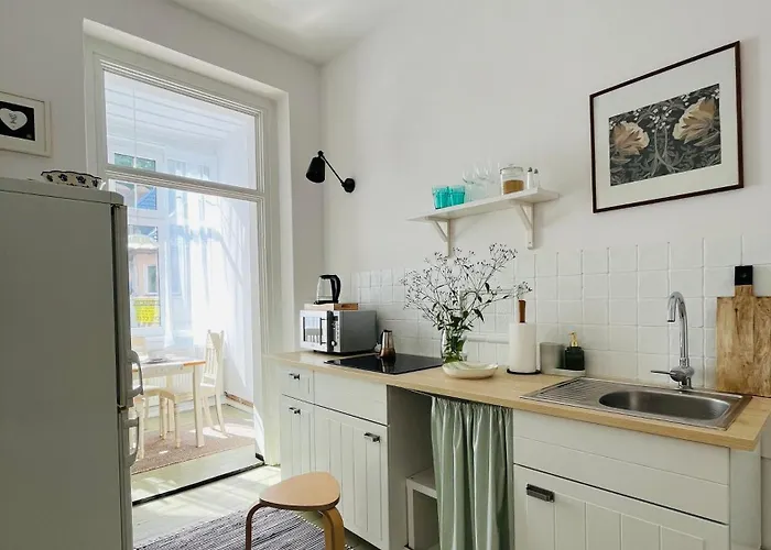 Weranda śnieżka Klimatyczne Mieszkanie Z Widokiem Na śnieżkę 10 Minut Do świątyni Wang I Wycigów