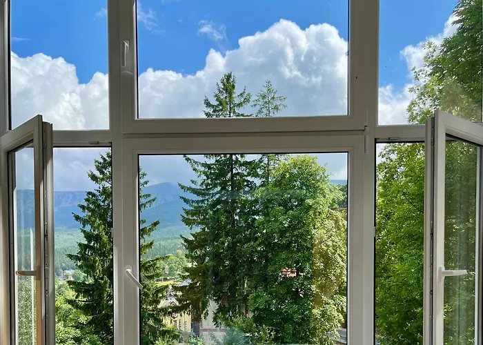 Weranda śnieżka Klimatyczne Mieszkanie Z Widokiem Na śnieżkę 10 Minut Do świątyni Wang I Wycigów *