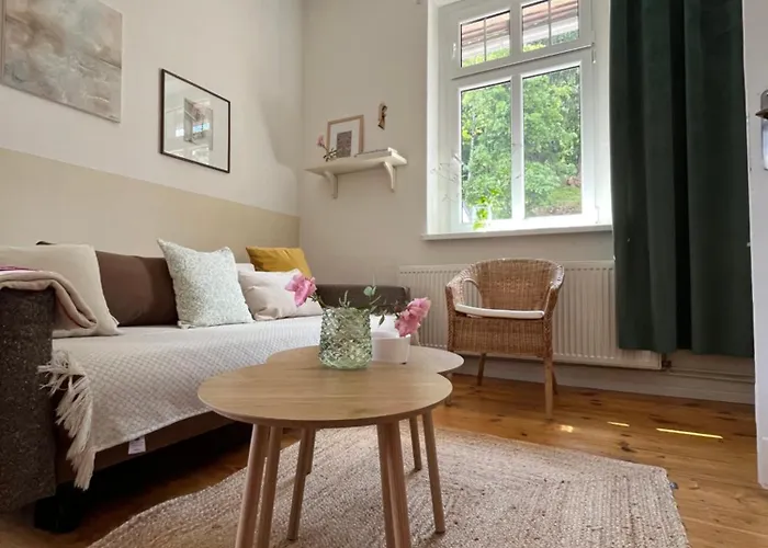 Weranda Sniezka Klimatyczne Mieszkanie Z Widokiem Na Sniezke 10 Minut Do Wyciagow I Swiatyni Wang, Parking W Cenie *