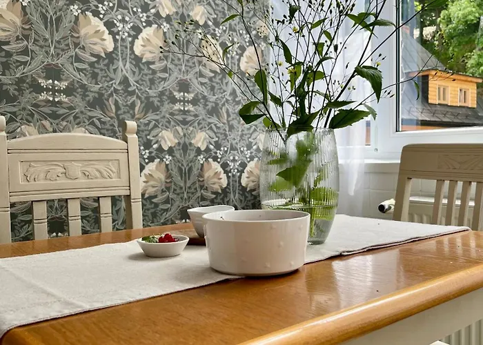 Apartamento Weranda śnieżka Klimatyczne Mieszkanie Z Widokiem Na śnieżkę 10 Minut Do świątyni Wang I Wycigów Karpacz